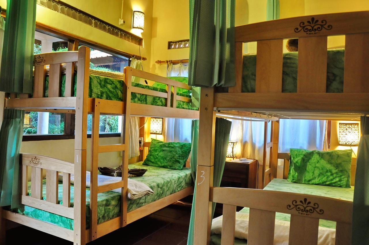Soni Backpacker House Hostel Ubud Exterior foto
